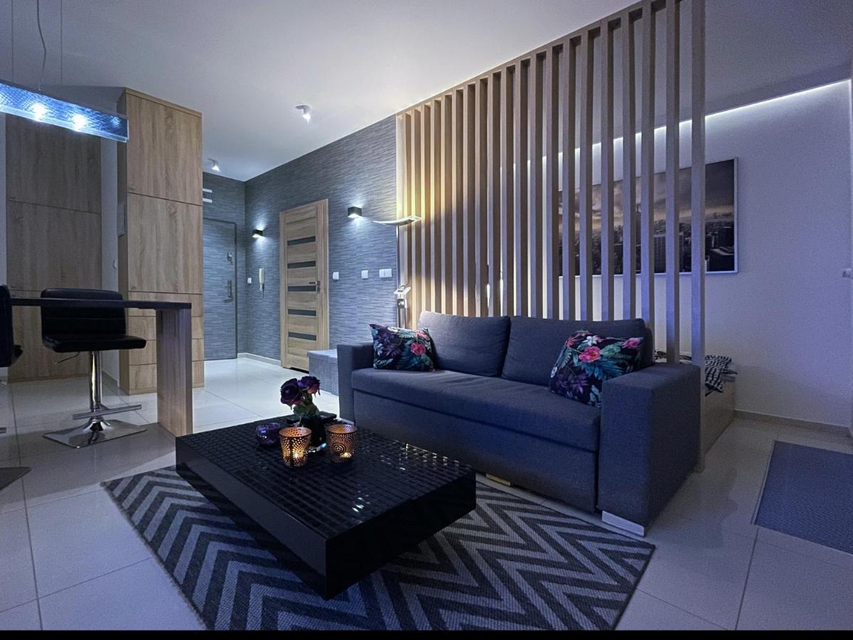 4UApart-Apartment studio Platan New York Swinoujscie Bagian luar foto